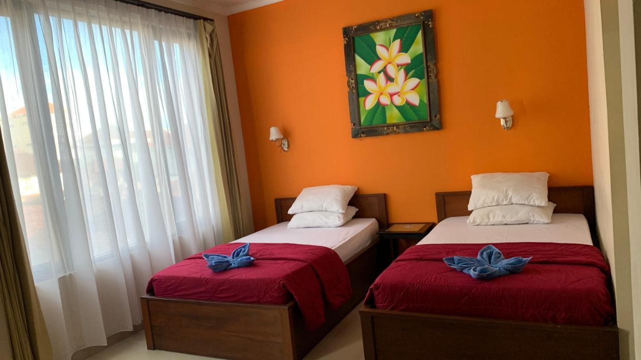 Taxa Uma Guest House Kuta Lombok Exterior foto